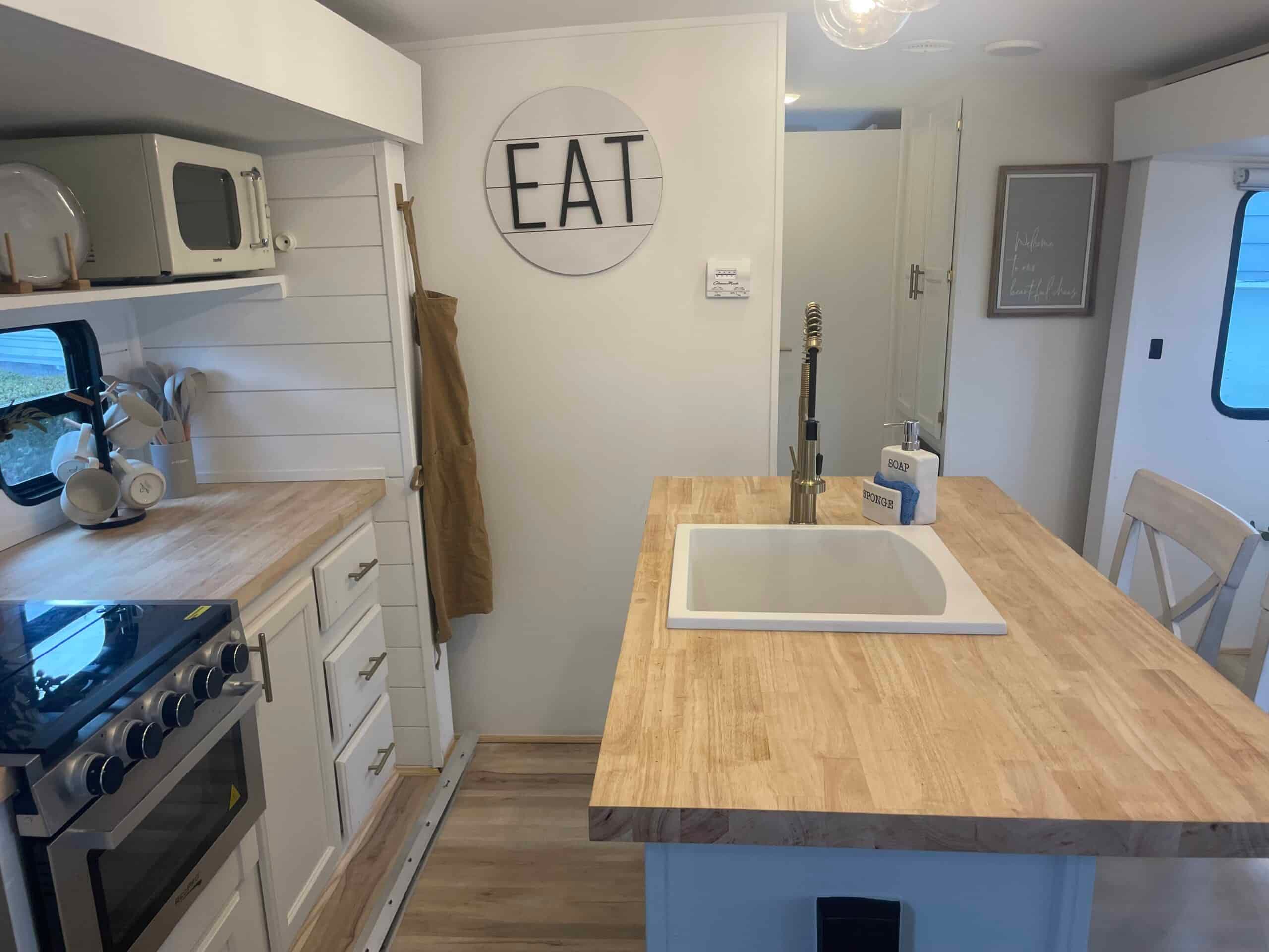 Heartland fully stocked new upgrades photo 4