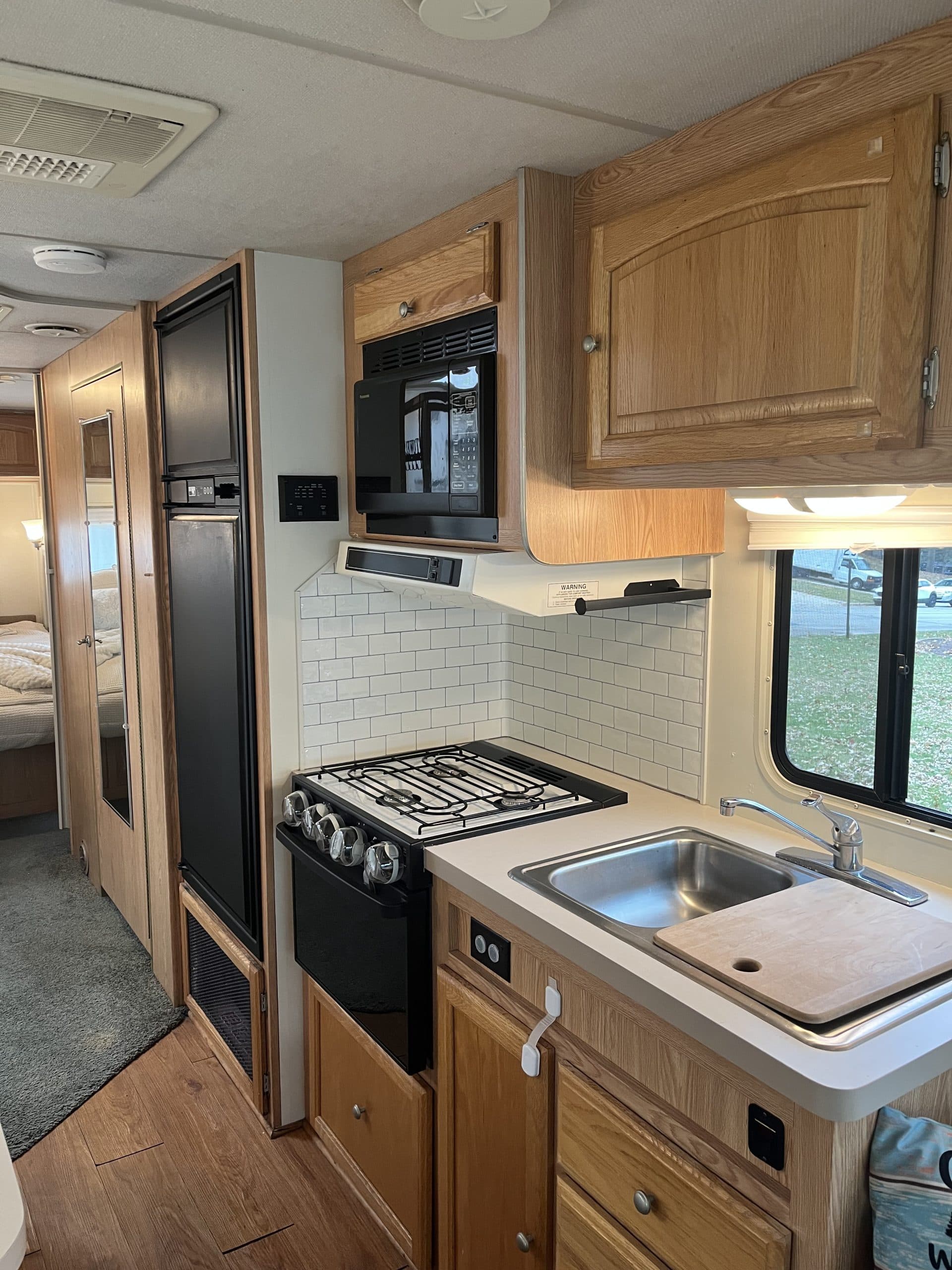 Renovated Georgie Boy Pursuit photo 2