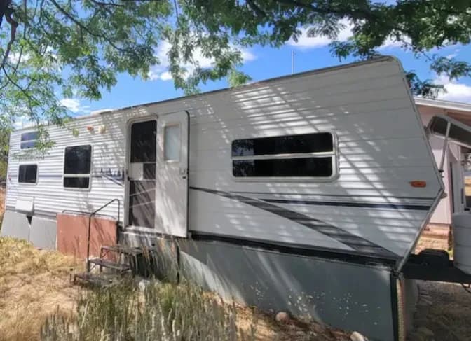 Meet the ~High Desert Hideaway ~ One-of-a-Kind Renovated Wildwood RV *Ready-Made Glamping Retreat*