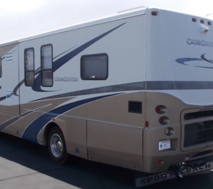 Saying goodbye to Sasquatch 2006 Cross County Coachmen (Class A) Renovated RV Marketplace